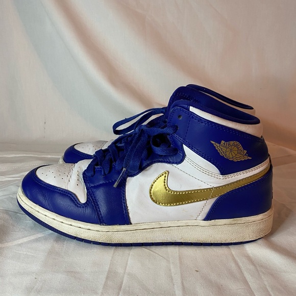 aj1 deep royal blue